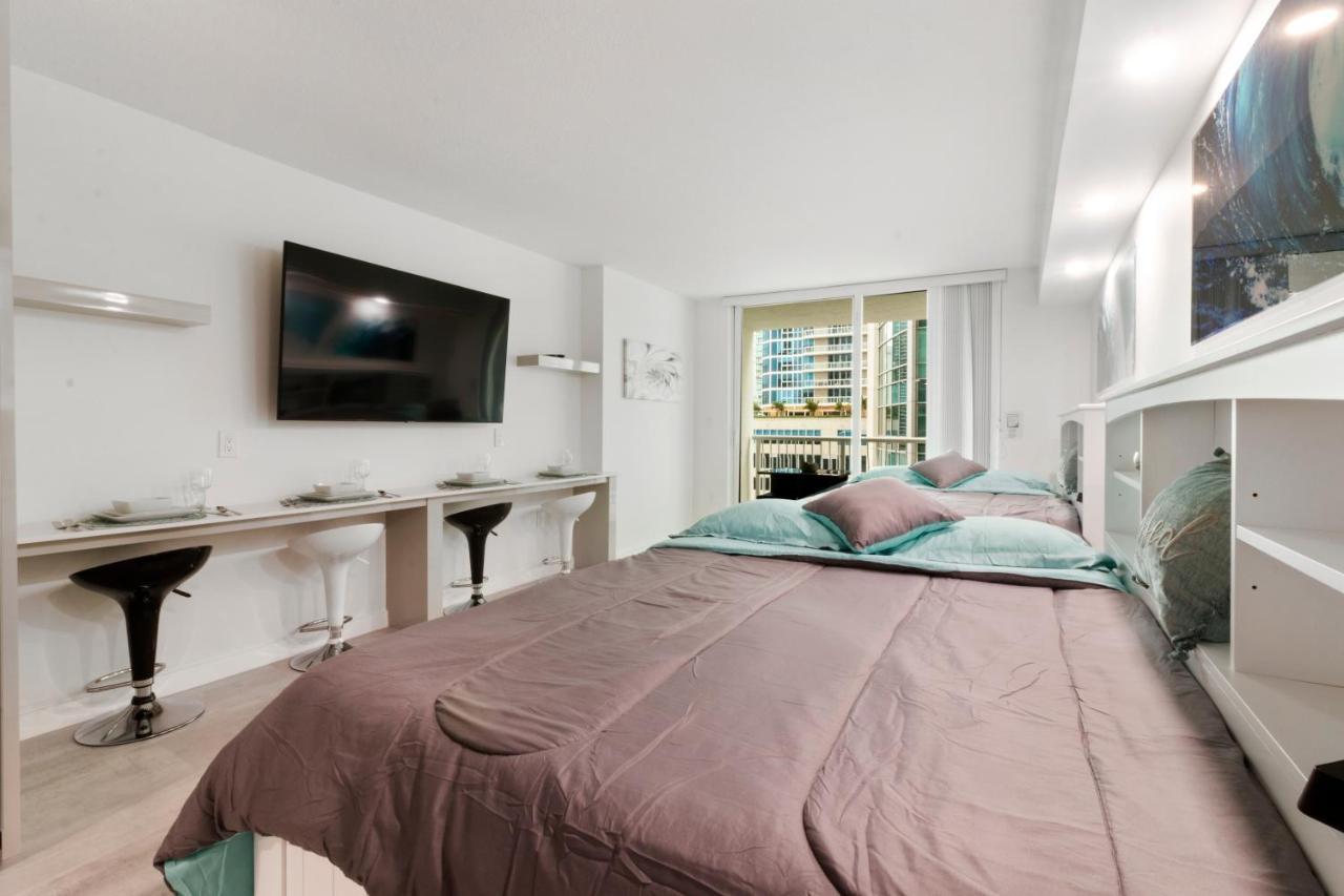 Elite Brickell Studio On The Bay Miami Exterior photo