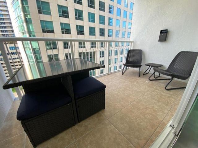 Elite Brickell Studio On The Bay Miami Exterior photo